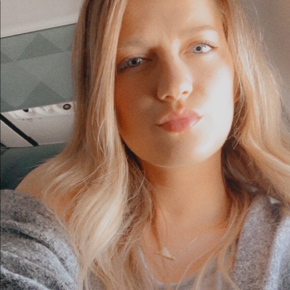 Meet your Posher, Kelsea